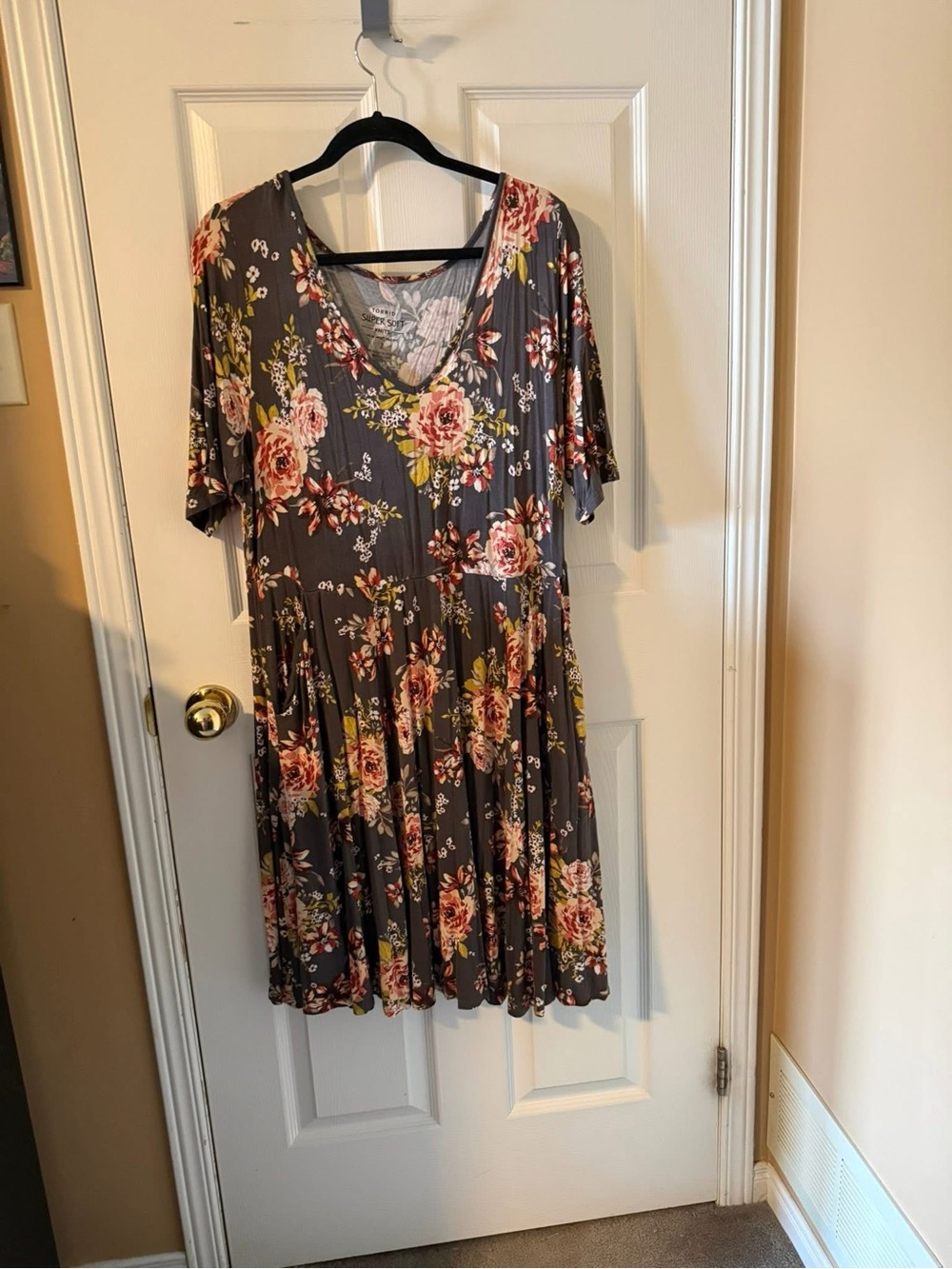 Torrid Super Soft Floral Midi Dress Size 2X